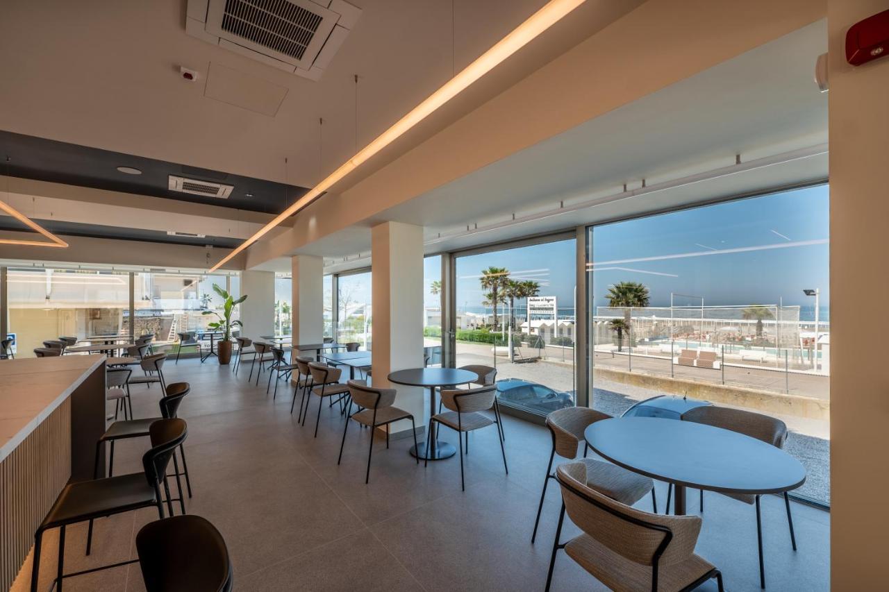 Hotel Sporting Riccione Luaran gambar