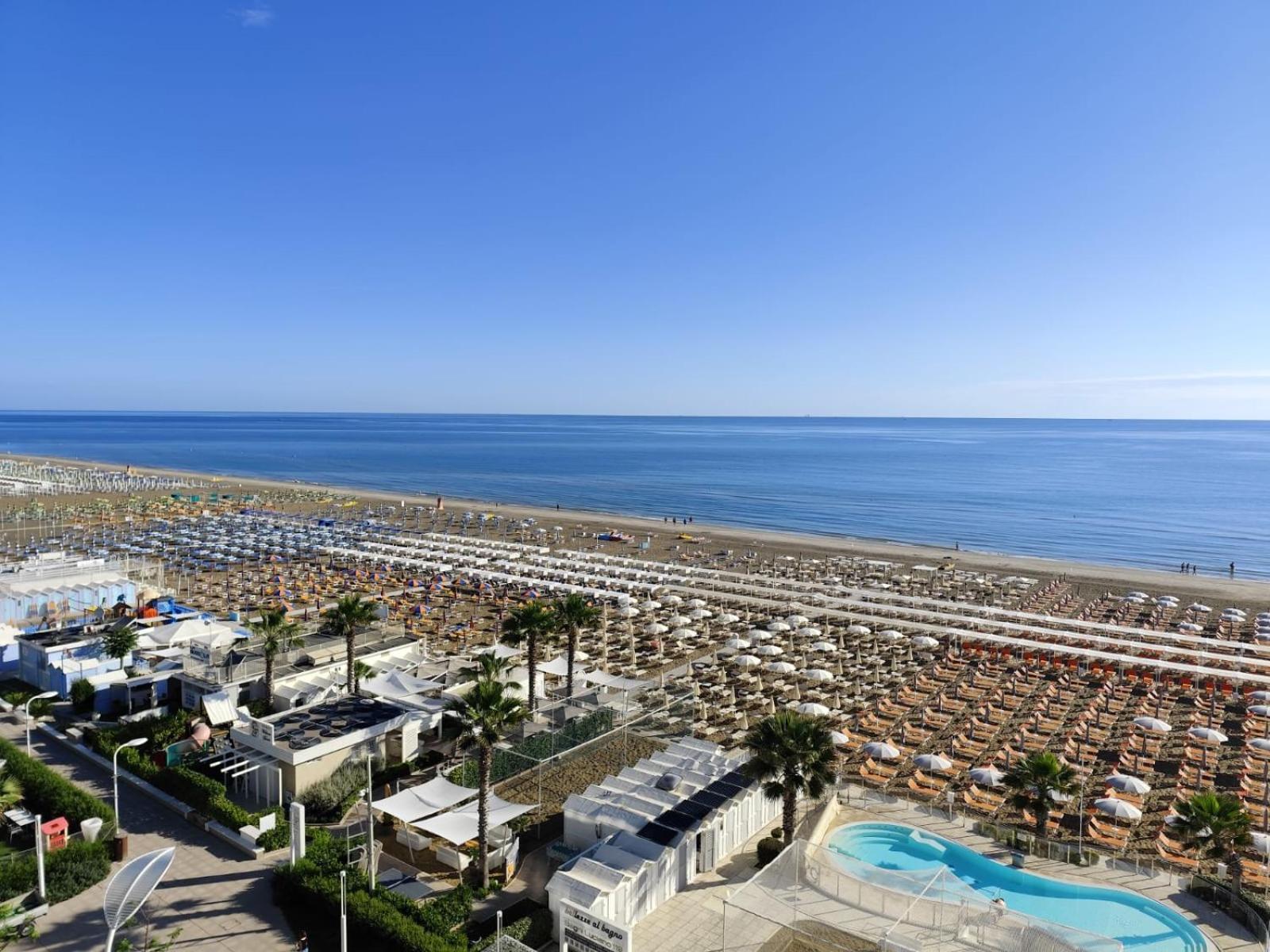 Hotel Sporting Riccione Luaran gambar